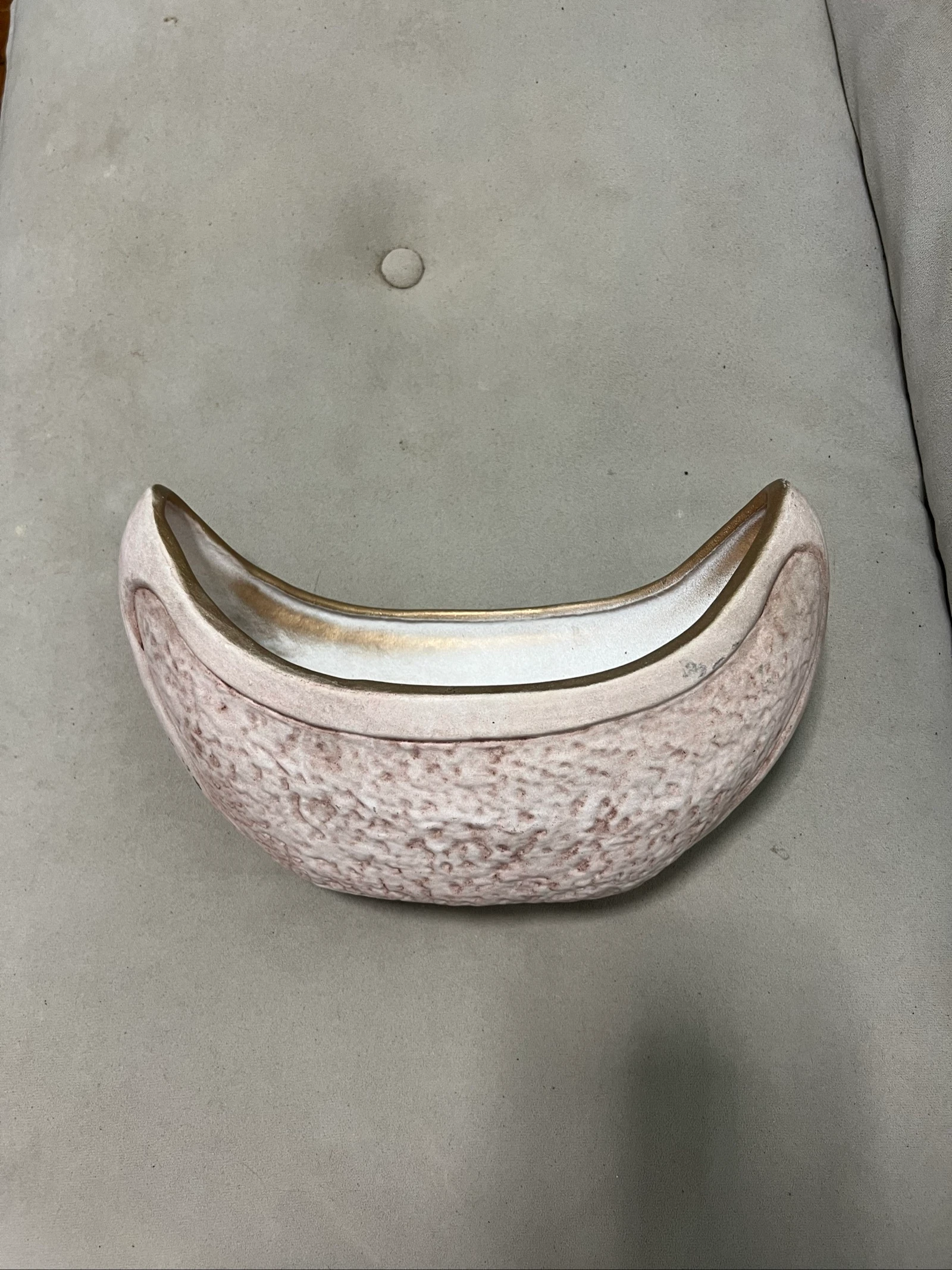 Tasse décorative beige